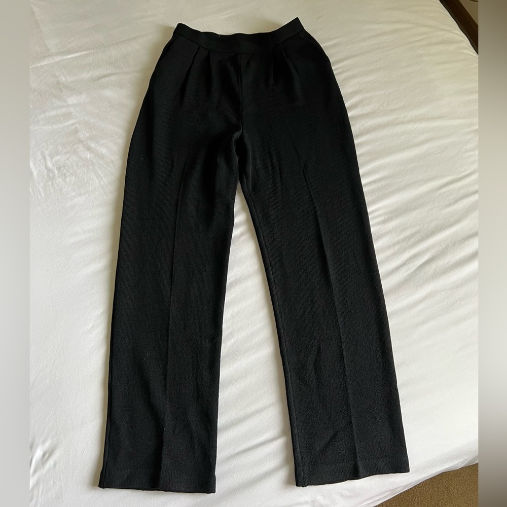 St. John black straight pants size 6